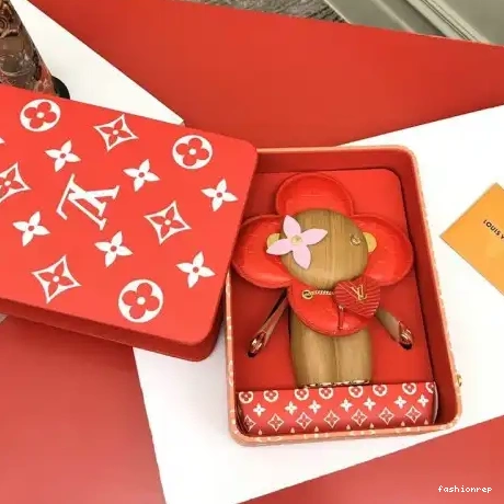 Fashionrep 20B570277 Bags LV 0721